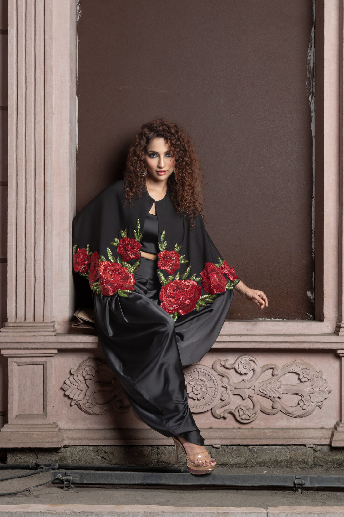 REGAL ROSE SET