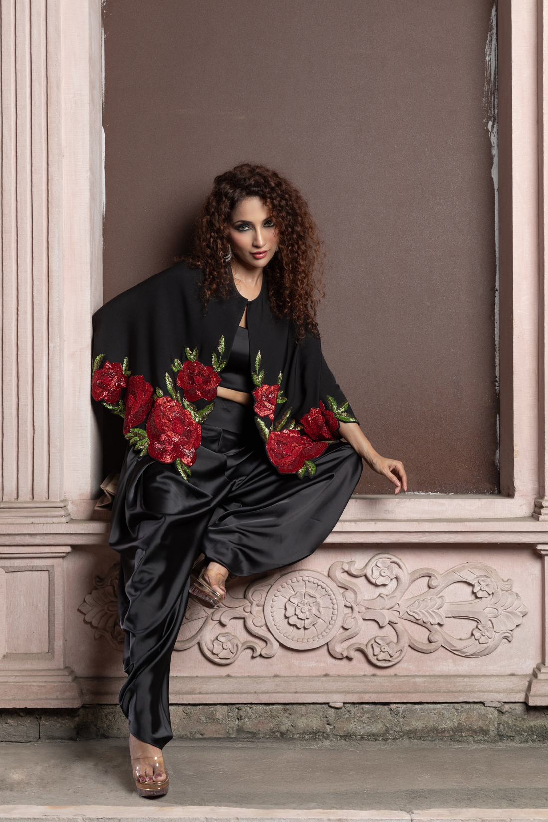 REGAL ROSE SET